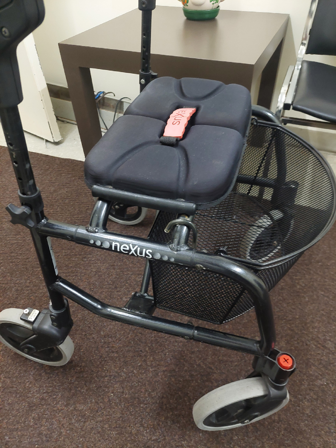 Nexus Walker with Seat & Basket