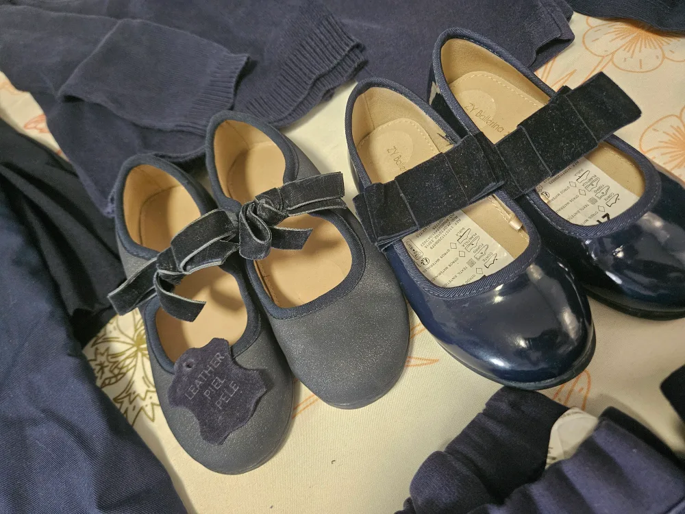 school clothes 4/5T image indicator(4)