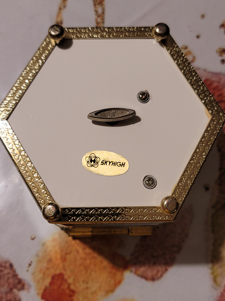Skyhigh Glass Music Box - photo 3