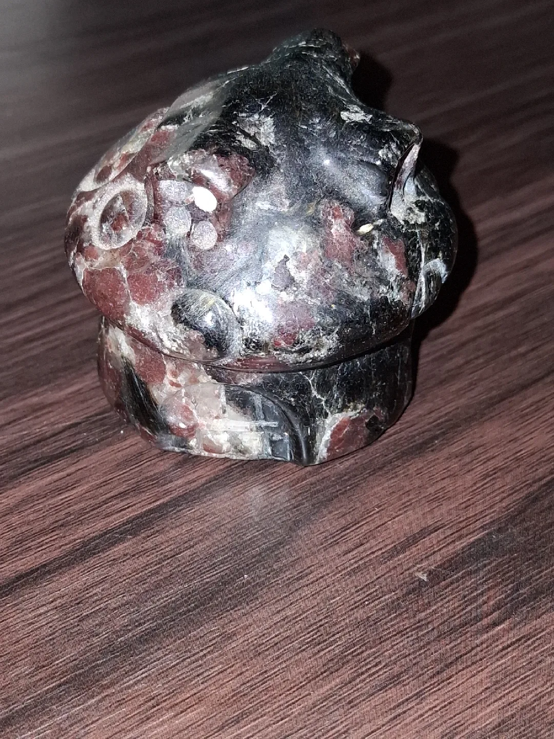 Yooperlite Syenite Mushroom House thumbnail