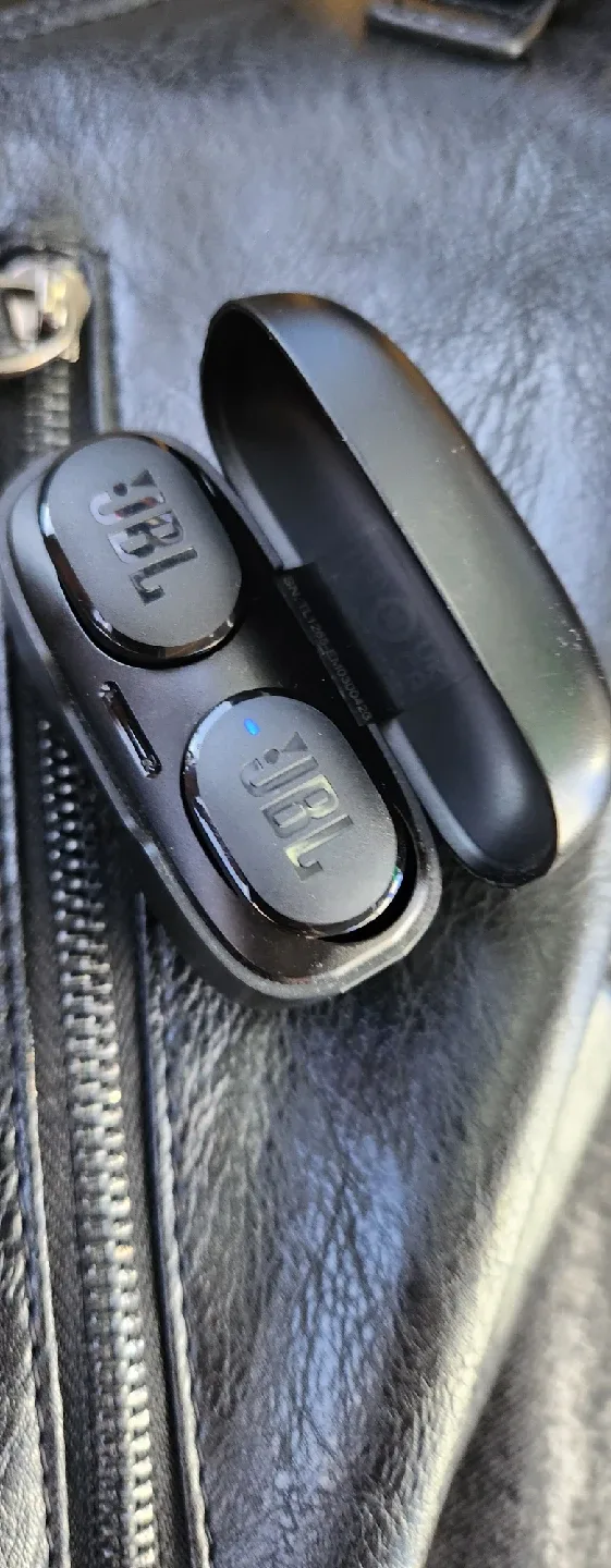 JBL Tune 130NC TWSWireless Earbuds - Black image indicator(3)