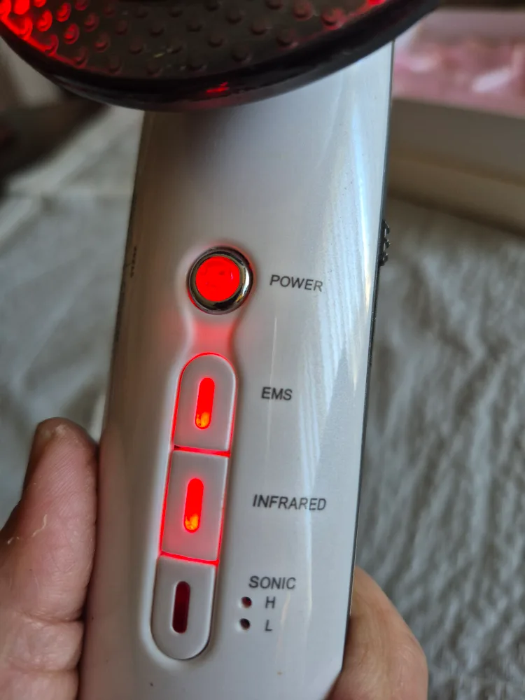 Beauty Device for Massage & Slimming image indicator(2)