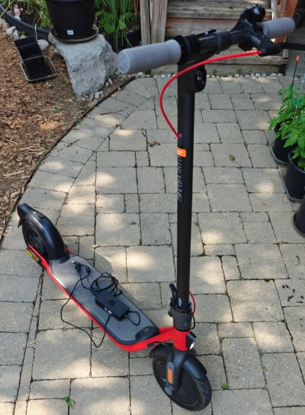 Segway Ninebot KickScooter D38U (great condition) image indicator(2)