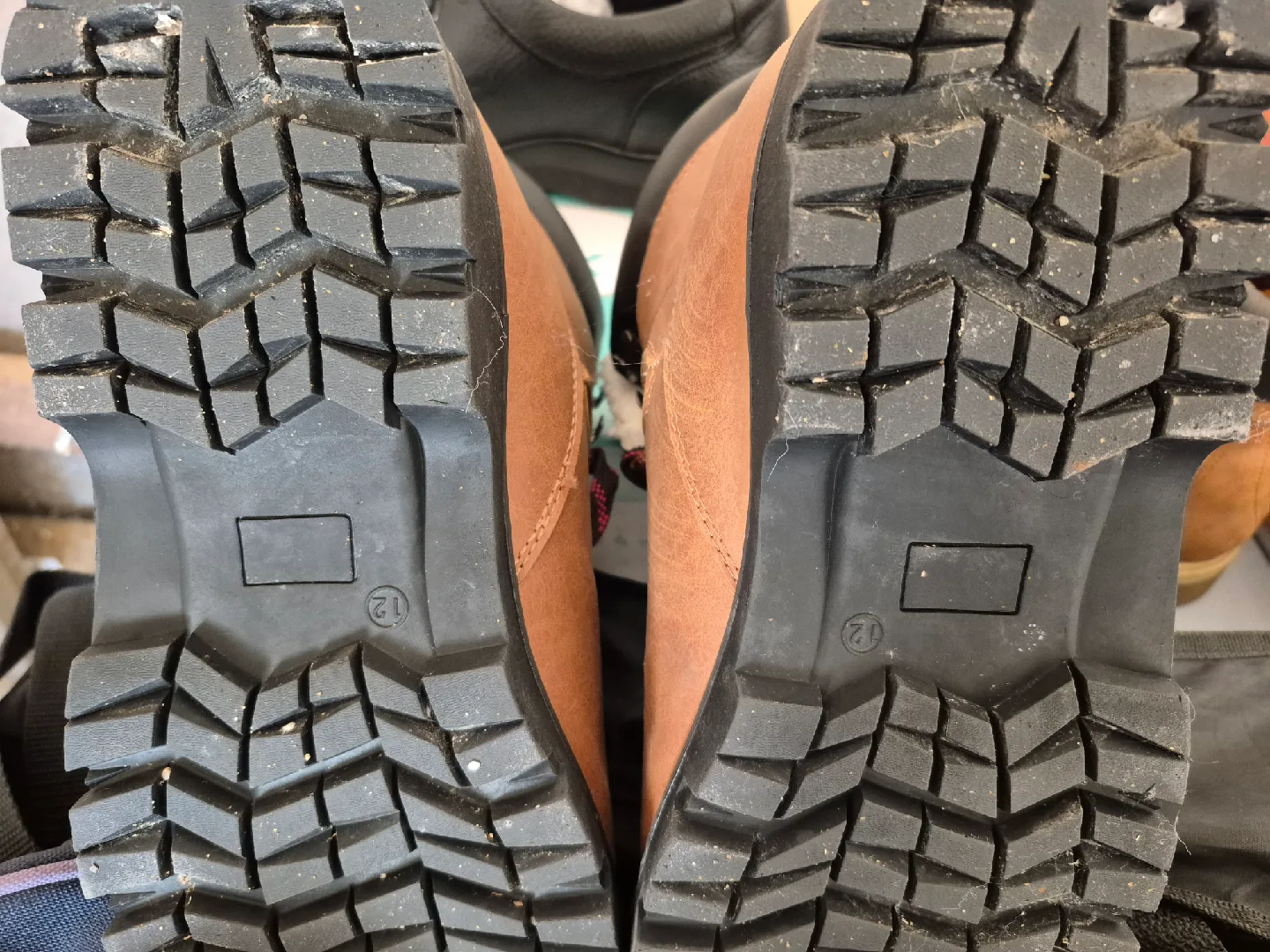 Canadiana 3M Thinsulate Winter Boots - Size 12 image indicator(2)