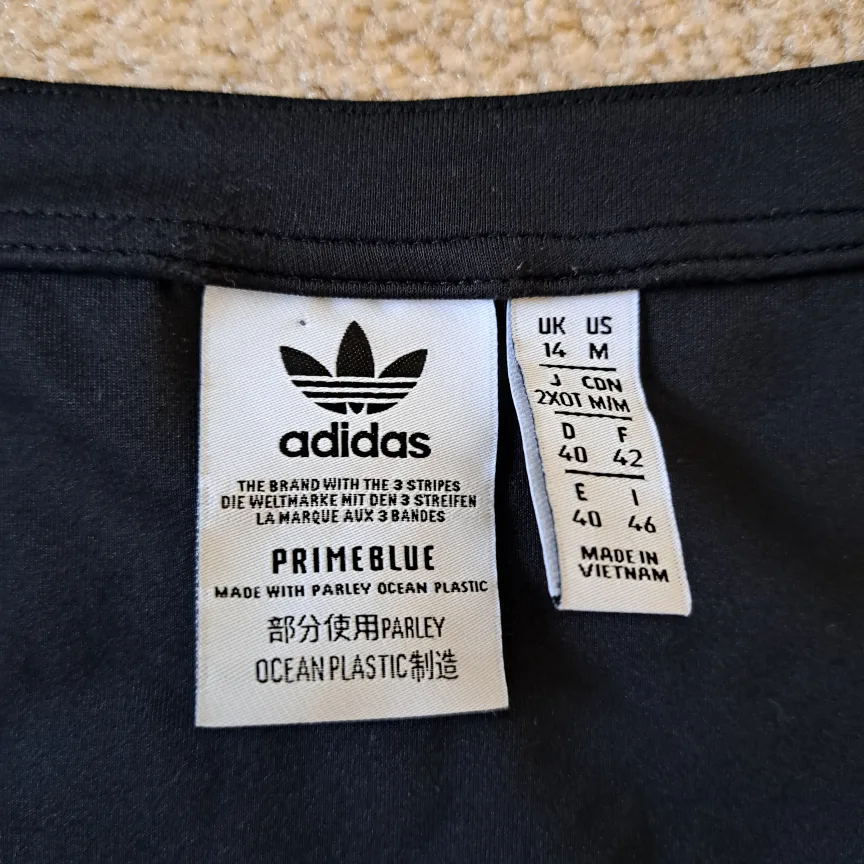 Adidas Crop Top Black White Women's Size Medium Primeblue image indicator(9)