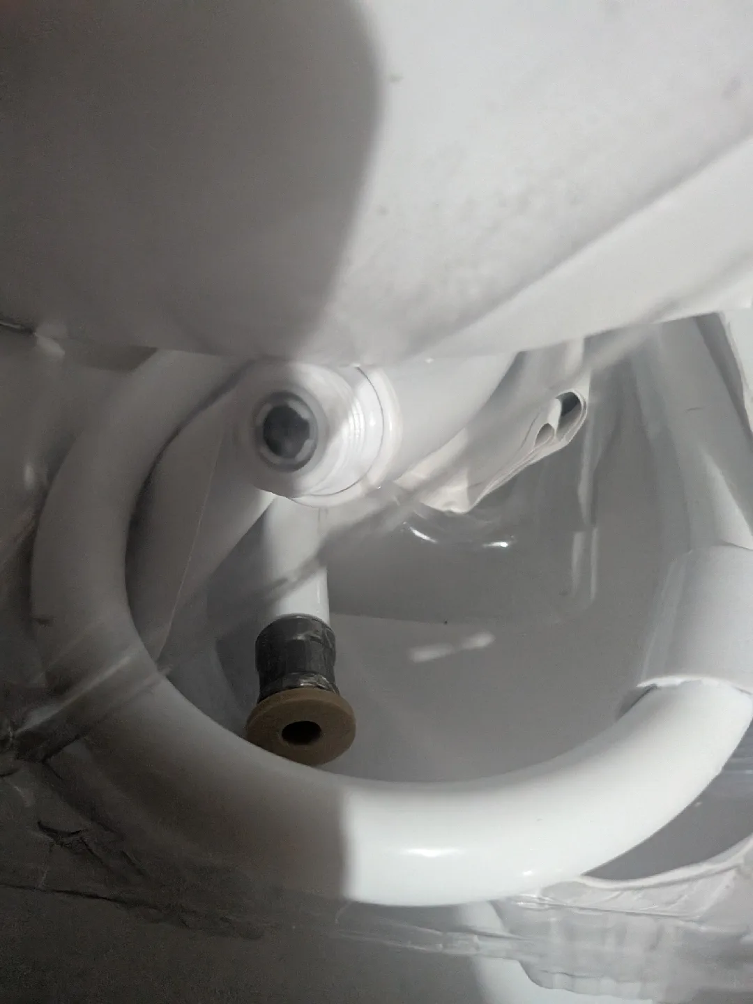 New Facto Hand-Held Shower Kit - 3 Spray Settings image indicator(7)