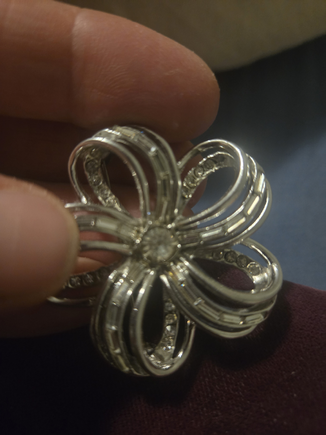Vintage Flower Brooch - photo 3