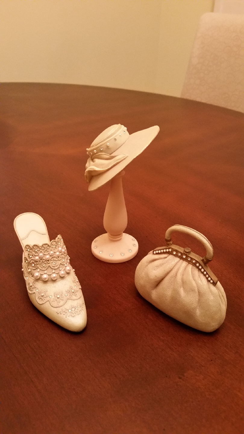 Miniature Shoe, Hat & Purse Decorative Set