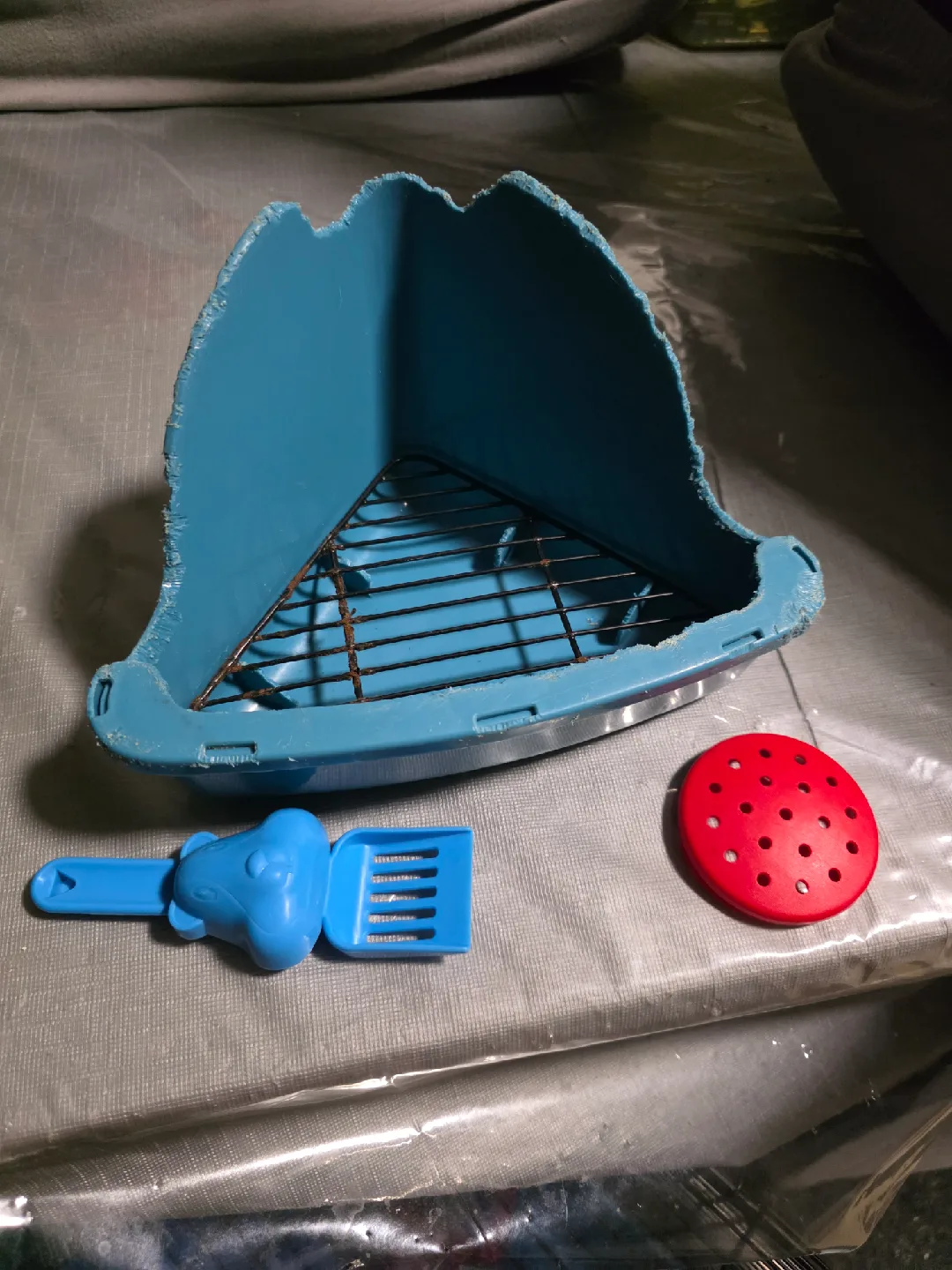 Cage with Accessories image indicator(5)