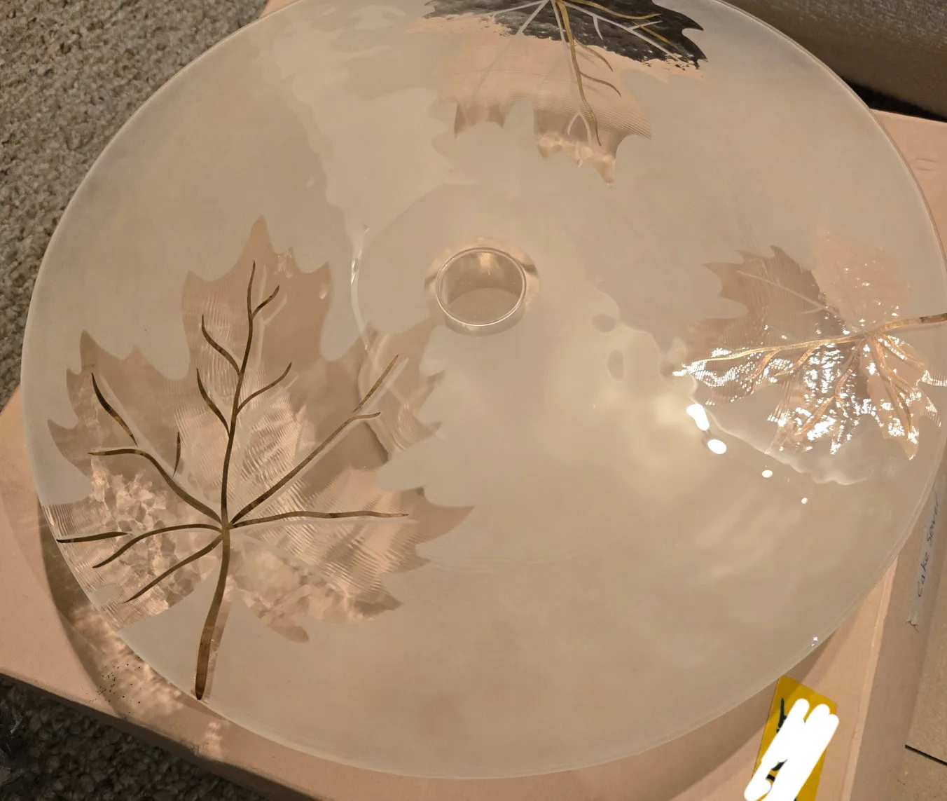Cake Stand with Maple Leaf Design thumbnail