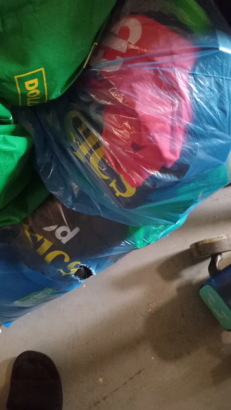 Big bags of grocery bags 🥕 thumbnail