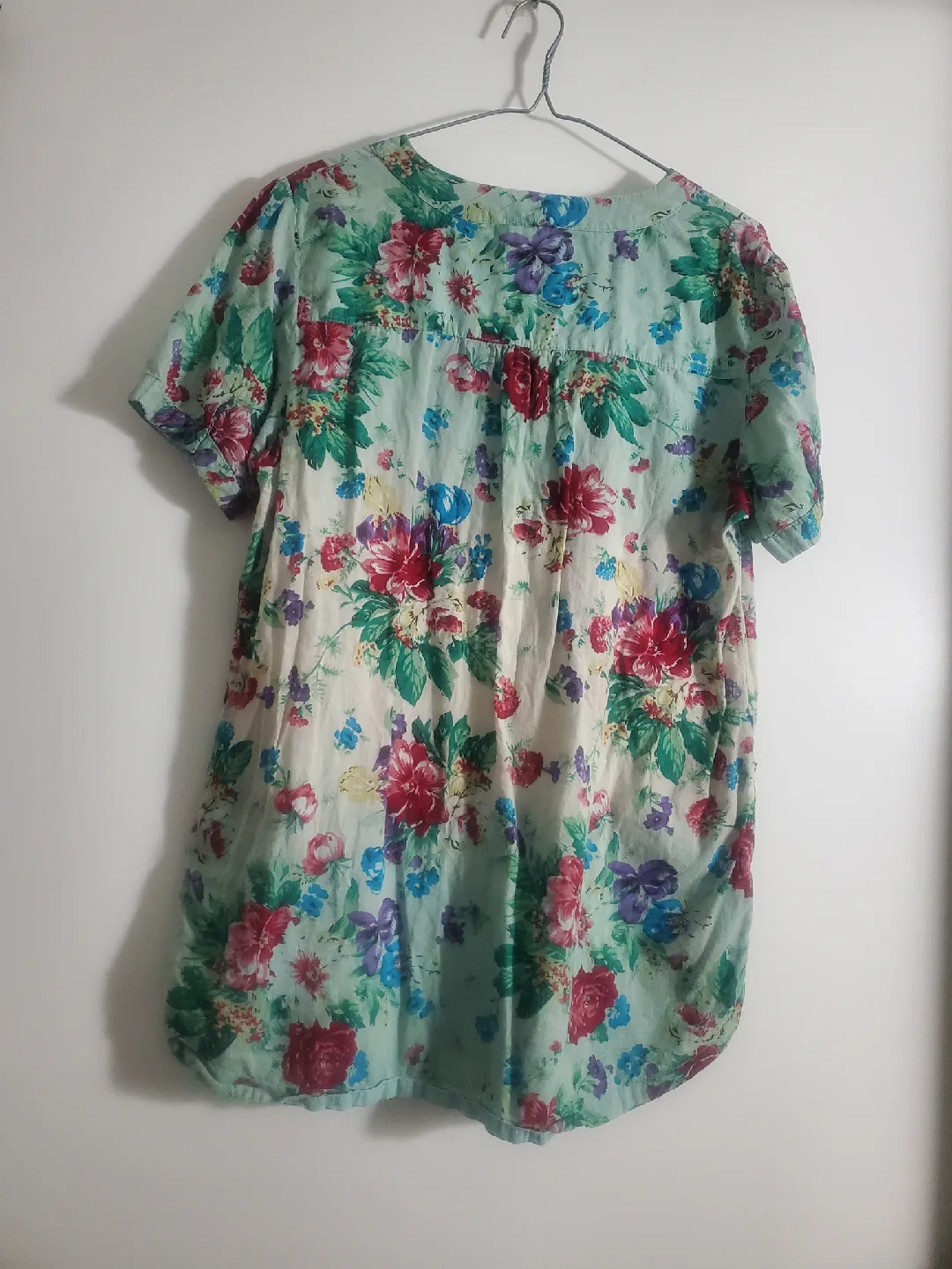 Women's Tops Bundle (3 for $6) image indicator(2)