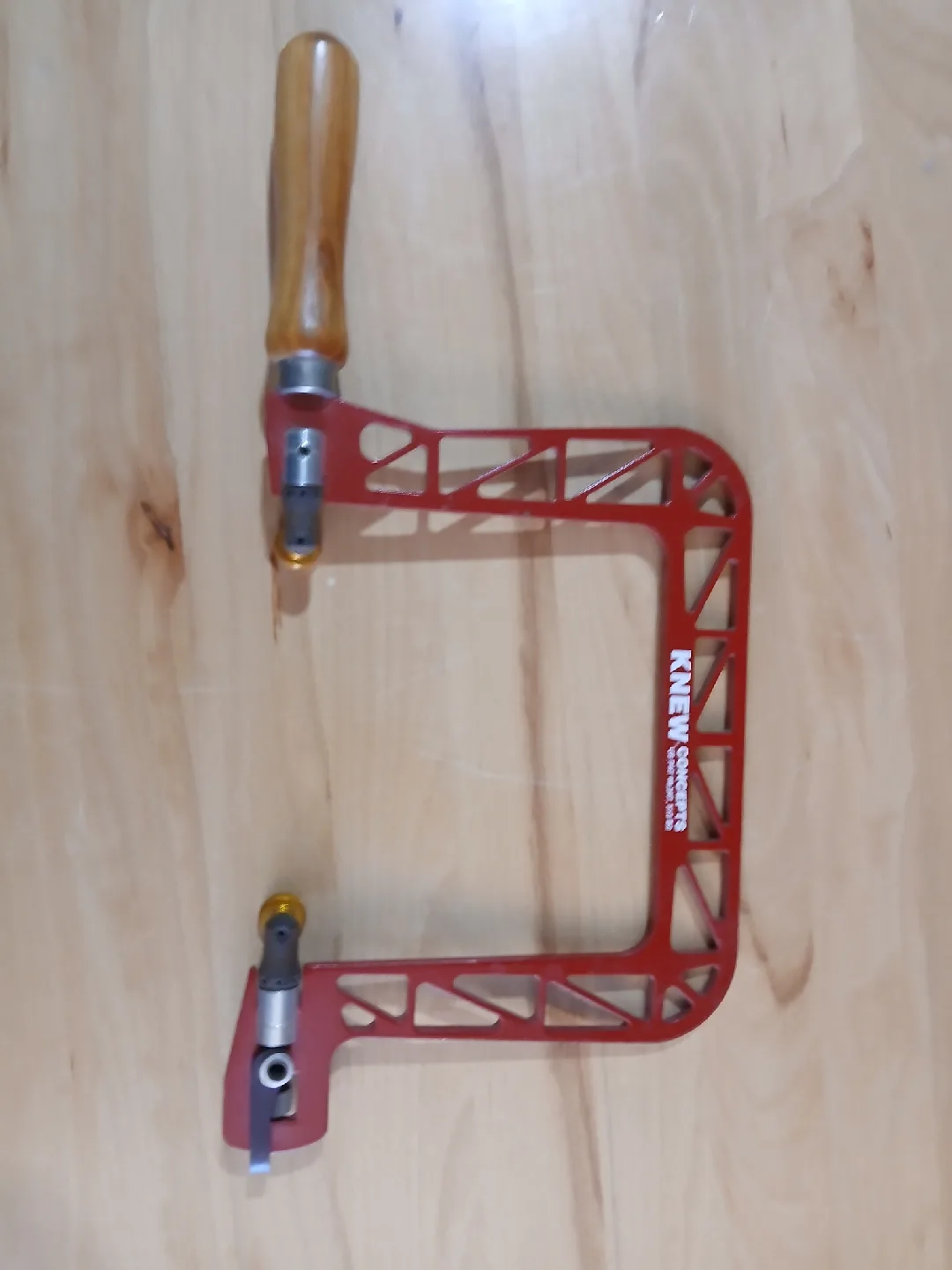 Knew Concepts Coping Saw image indicator(2)