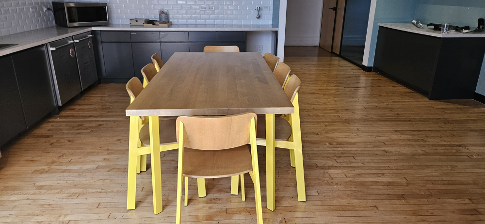table with 8 chair