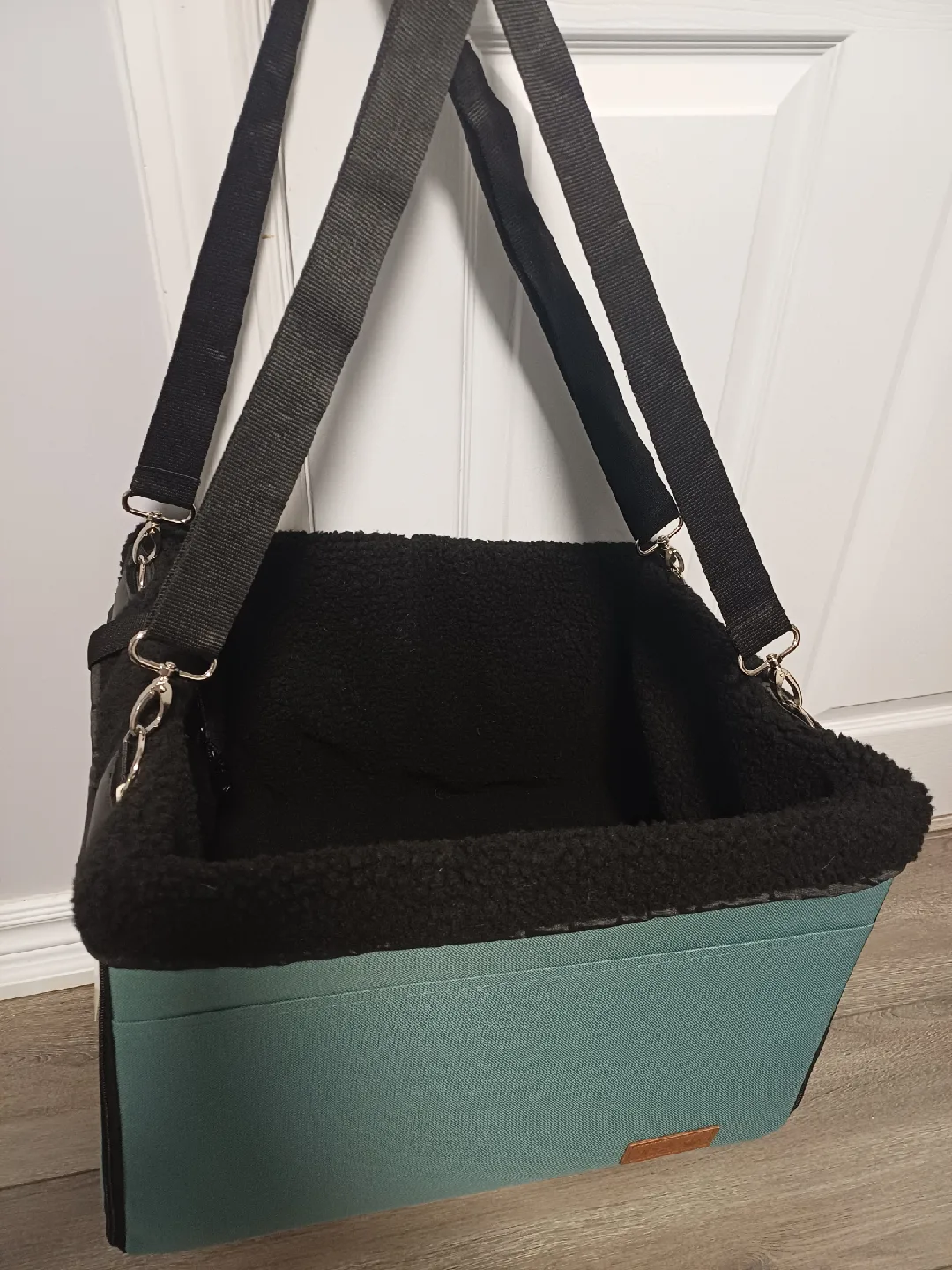 Apollo Walker Dog Booster  Car Seat Carrier thumbnail