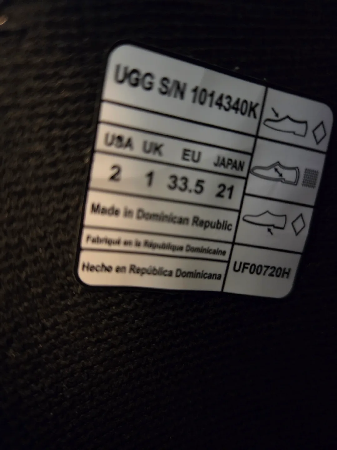 UGG Black Rain Boots - Size 2 (Kids) image indicator(2)