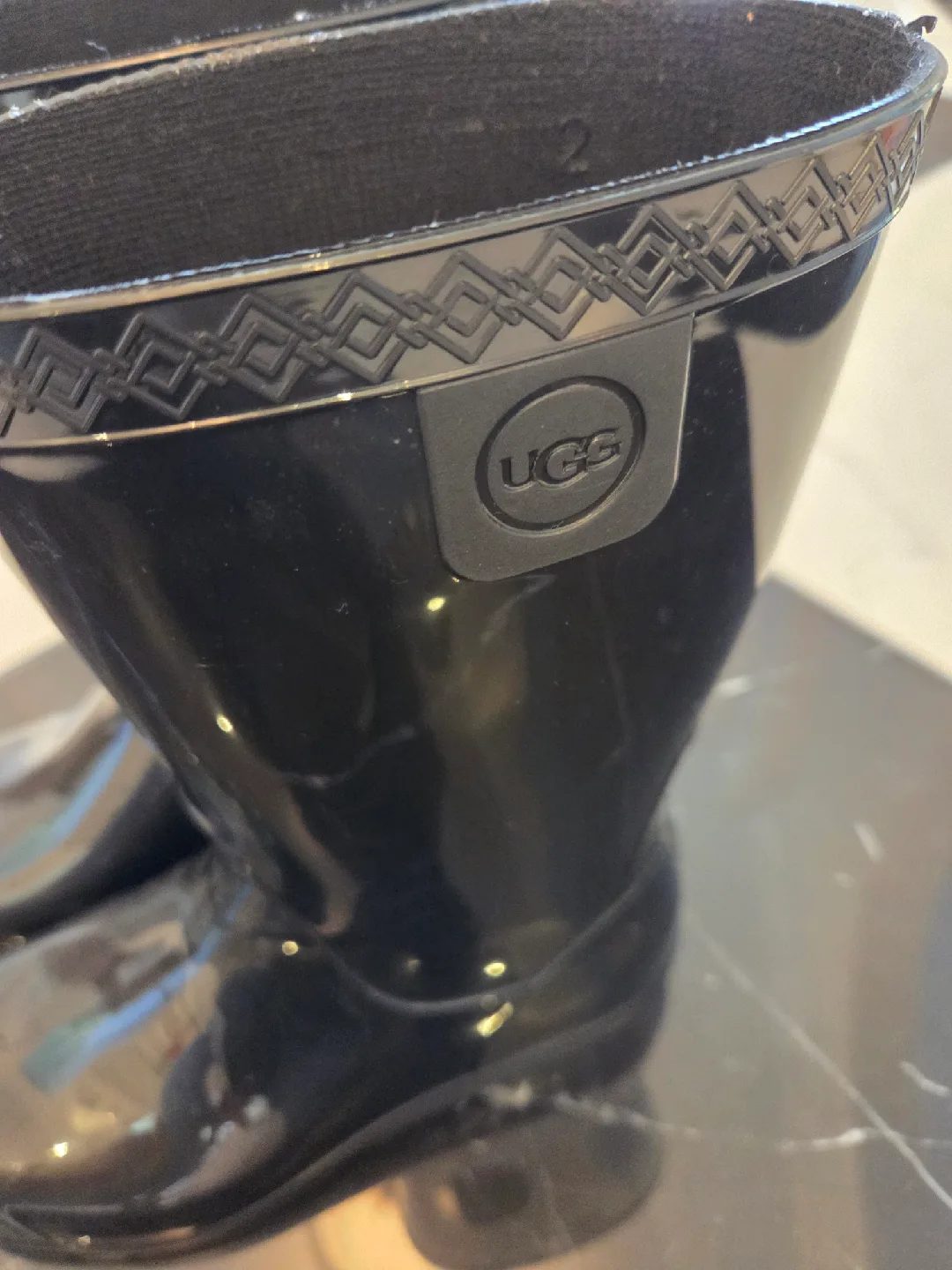 UGG Black Rain Boots - Size 2 (Kids) image indicator(3)