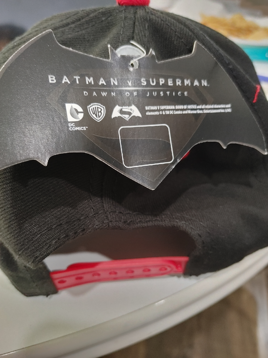 🧡AUTHENTIC BATMAN V. SUPERMAN CAP BRAND NEW - photo 3