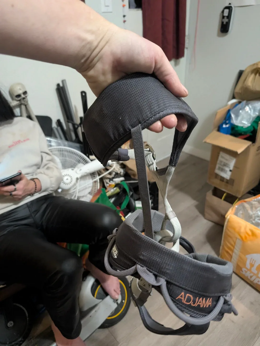 Petzl Adjama Climbing Harness image indicator(4)