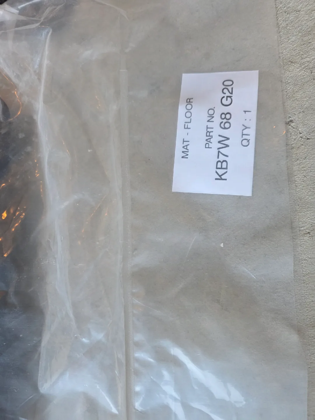 Toyota RAV4 Floor Mats - New in Package! image indicator(4)