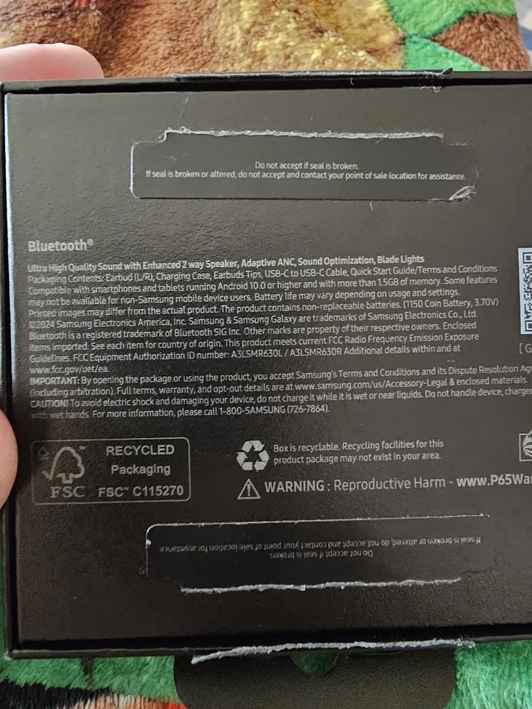 Samsung Galaxy Buds3 Pro... price is firm $200 - photo 3
