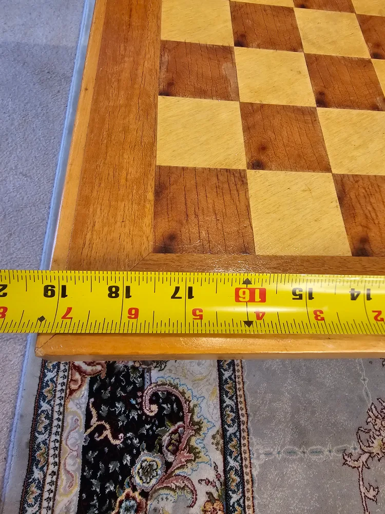Wooden Chess Table with Black Legs image indicator(4)