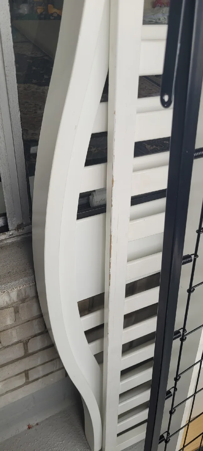 White Baby Crib image indicator(10)