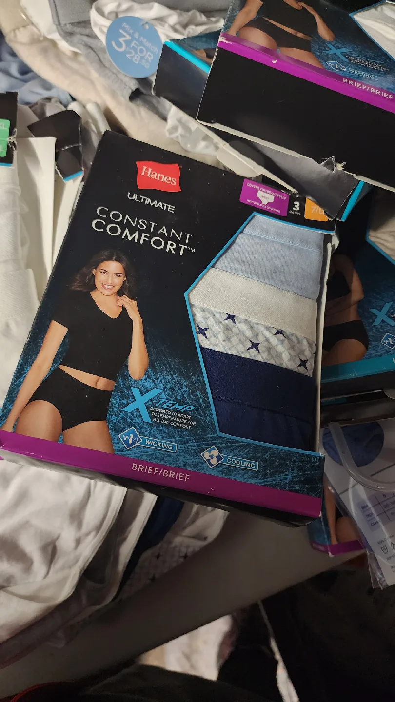 Hanes Ultimate Constant Comfort brief $10/10 pc image indicator(2)