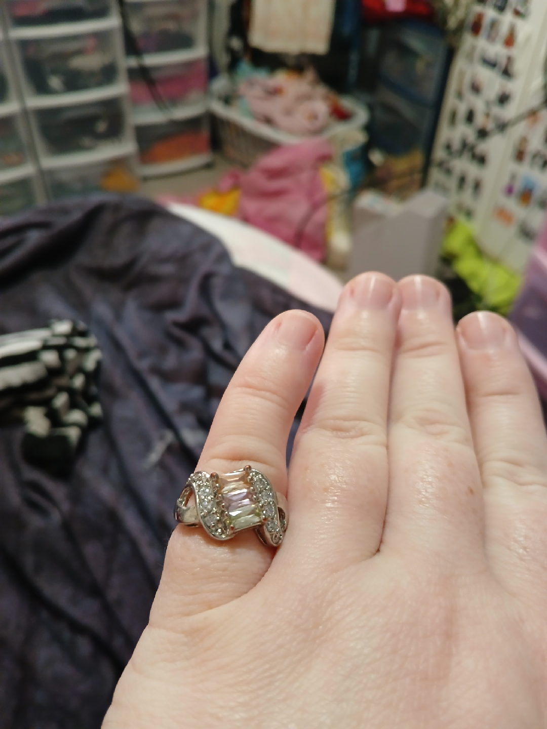 Silver Tone Ring with Gemstone