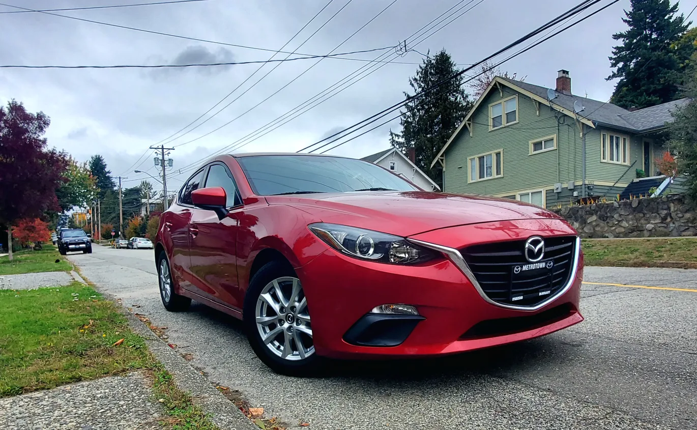 2014 mazda 3 Clean title,  Local BC, Low km image indicator(3)