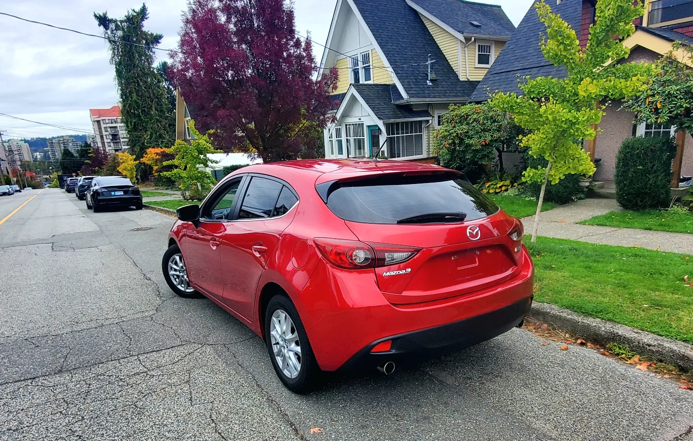 2014 mazda 3 Clean title,  Local BC, Low km image indicator(7)