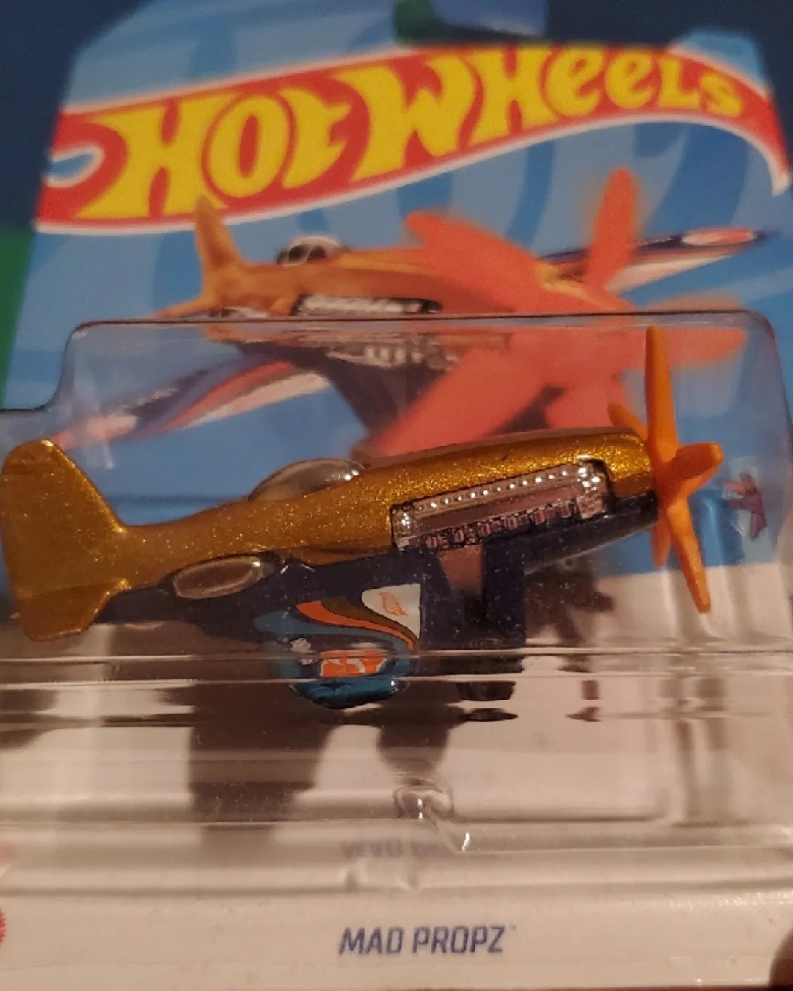 Hot Wheels Mad Propz Sky Show Diecast Plane image indicator(2)