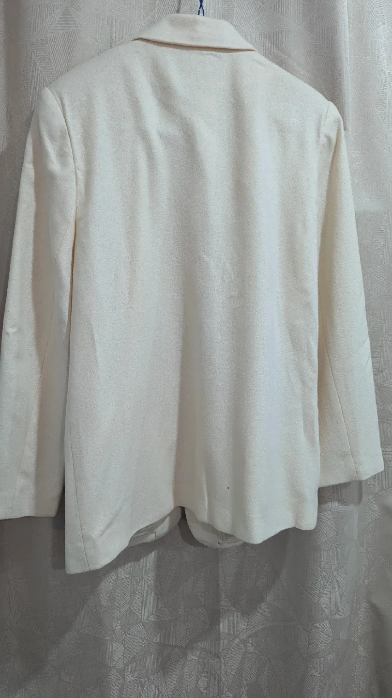 Sag Harbor Cream Wool Blazer - Size 10 image indicator(6)