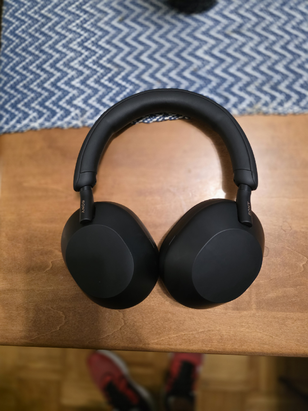 Sony WH-1000XM5 Wireless Noise Cancelling Headphones - Black - photo 4
