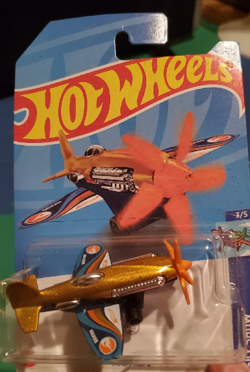 Hot Wheels Mad Propz Sky Show Diecast Plane image indicator(5)