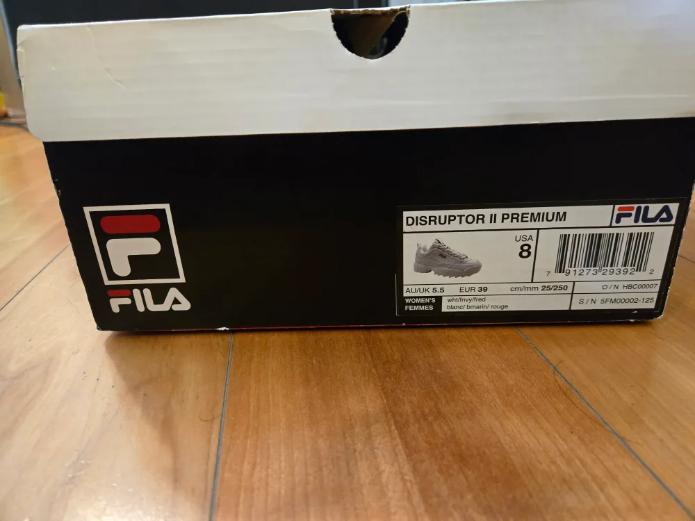 Fila - Women's Size 8 image indicator(4)