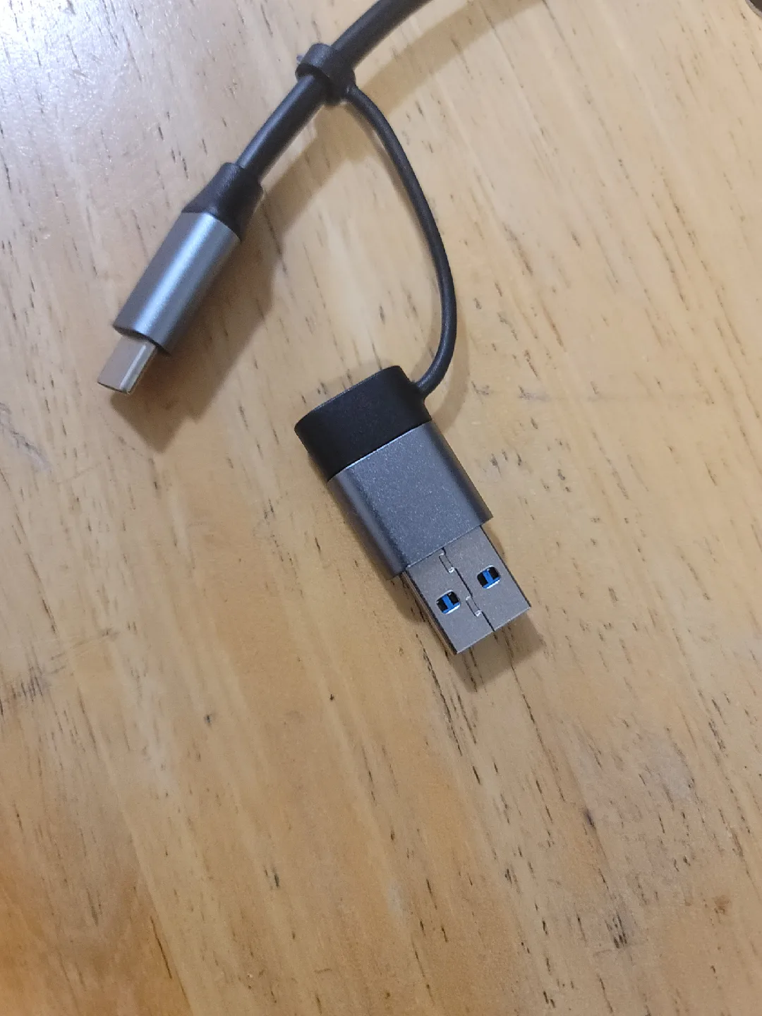 Hub USB 3.0 7 en 1 con puertos USB-C image indicator(8)