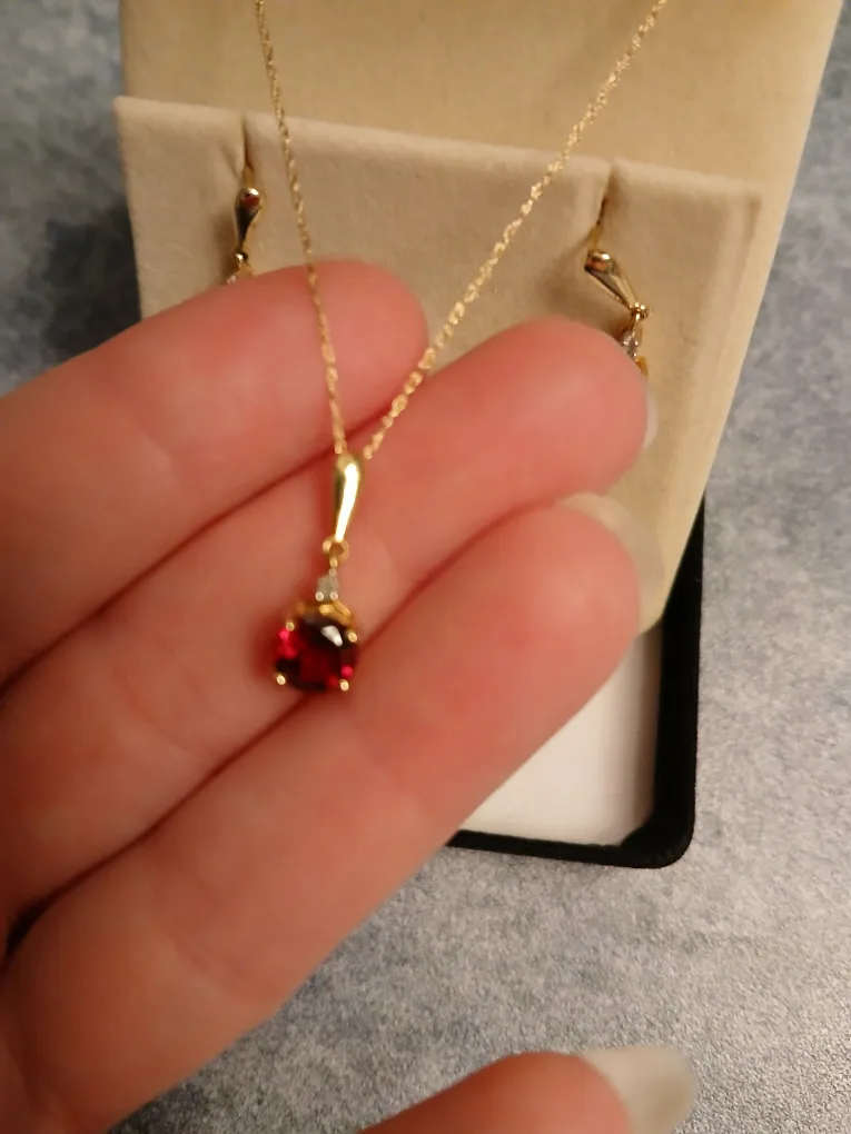 Peoples Genuine Ruby Necklace & Earring Set image indicator(2)