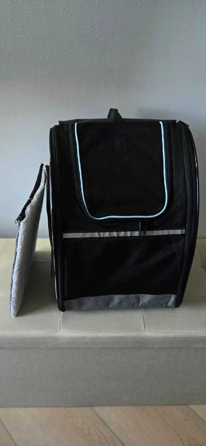 Akinerri Pet Carrier Backpack with Wheels - Grey image indicator(2)