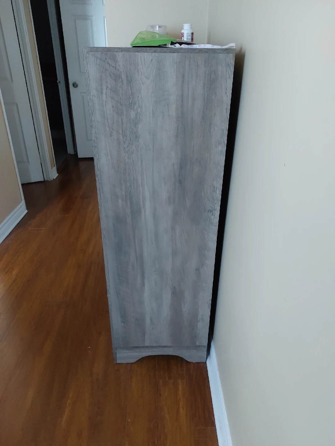 Grey Wooden 5-Drawer Dresser - photo 3