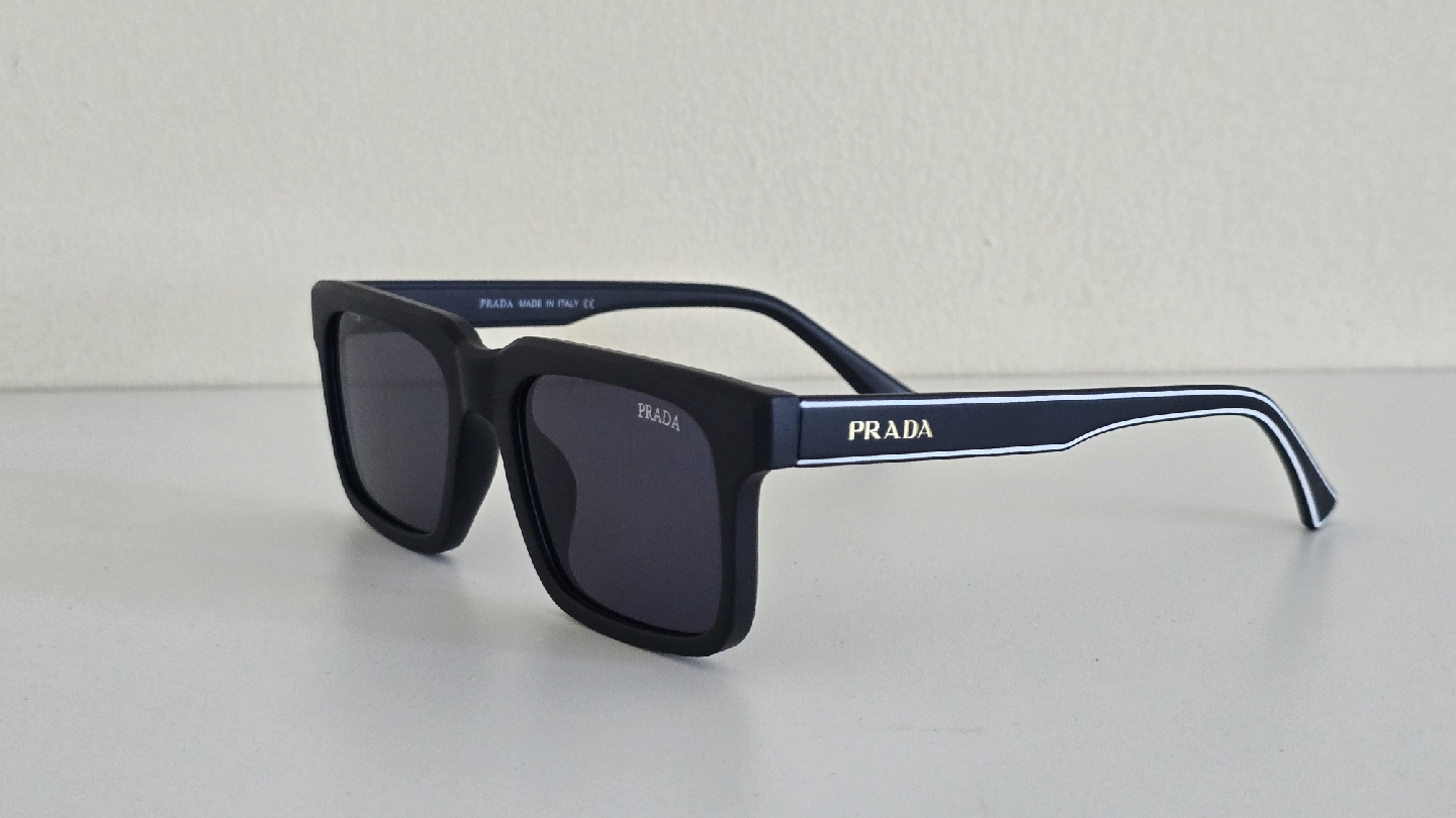 Prada Sunglasses Black Square Frame - photo 2