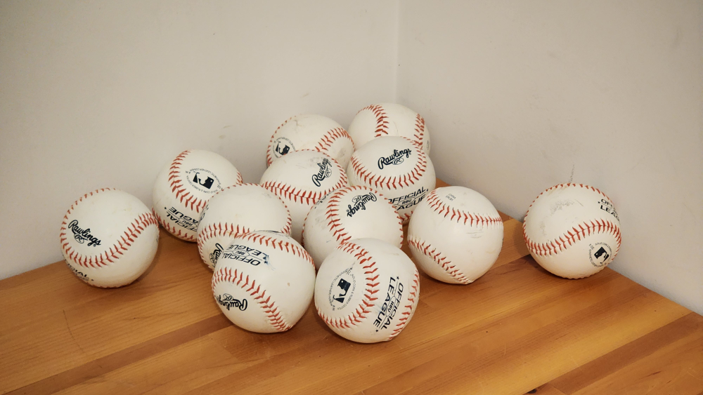 12 Rawlings Baseballs
