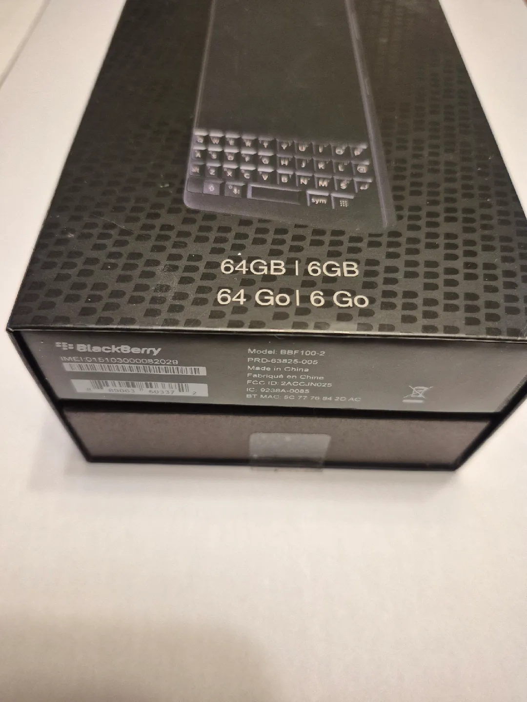 BlackBerry KEY2 64GB - With Box and Charger image indicator(2)