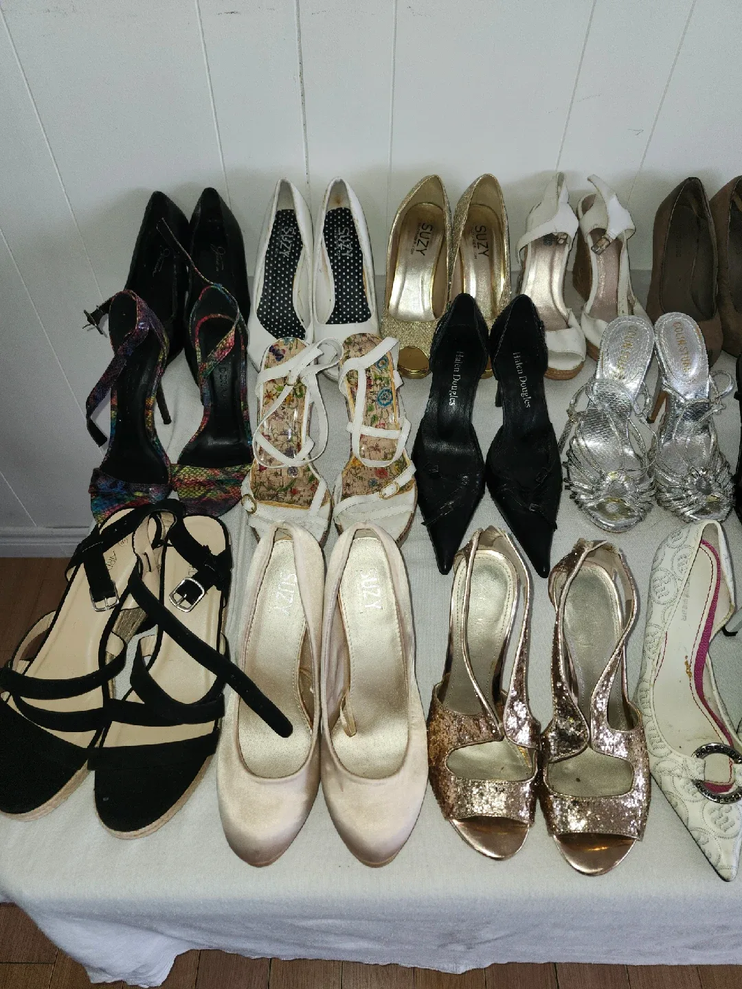 Assorted Women's Shoes Collection image indicator(4)