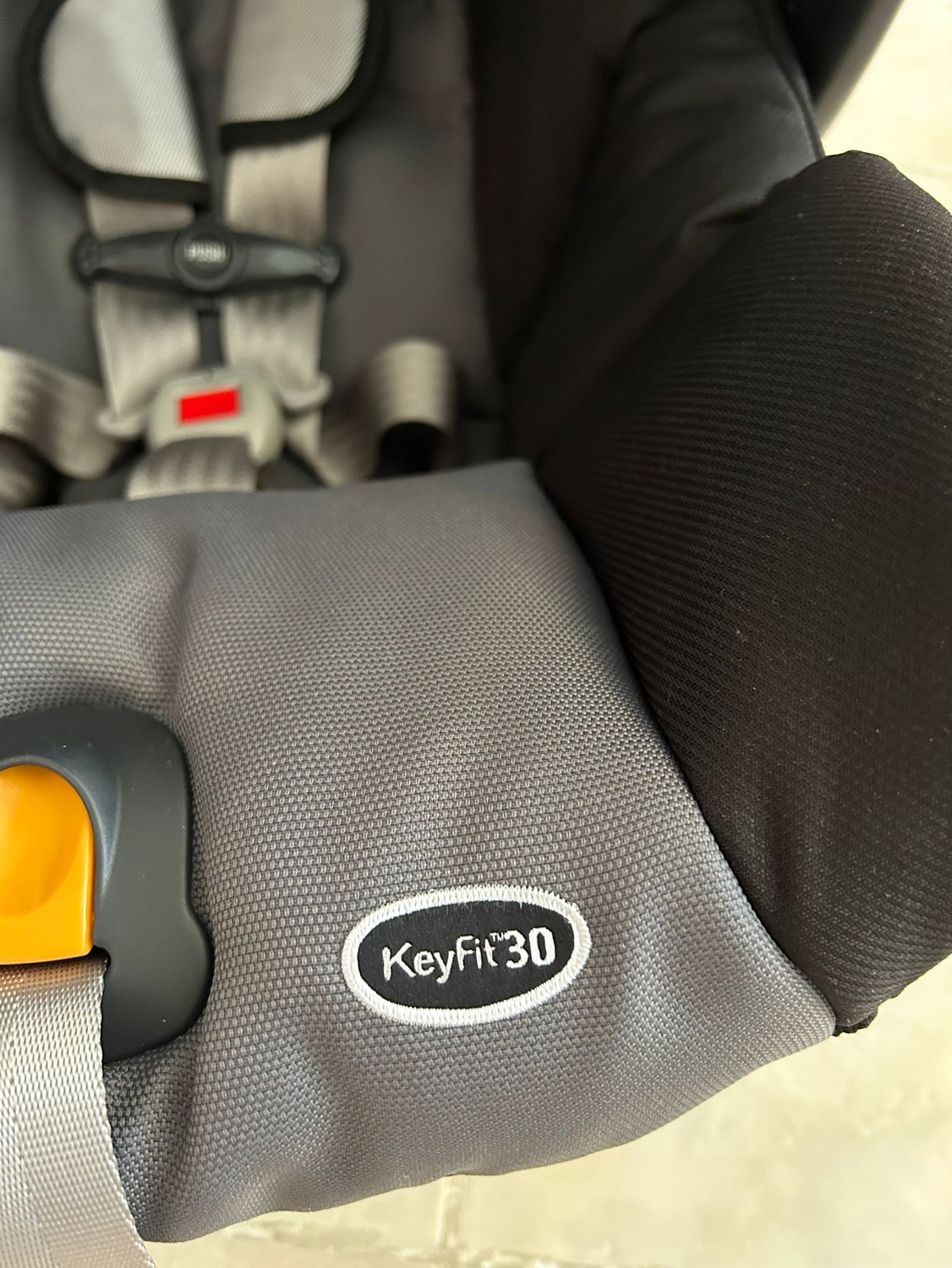 Chicco Keyfit 30 Infant carseat - photo 4