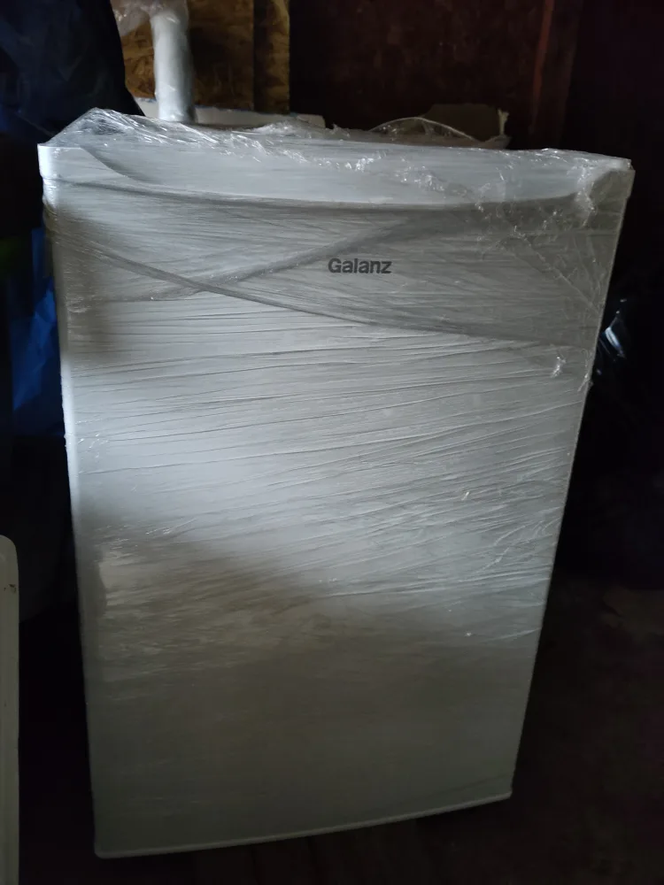 Galanz mini upright Freezer - White image indicator(2)