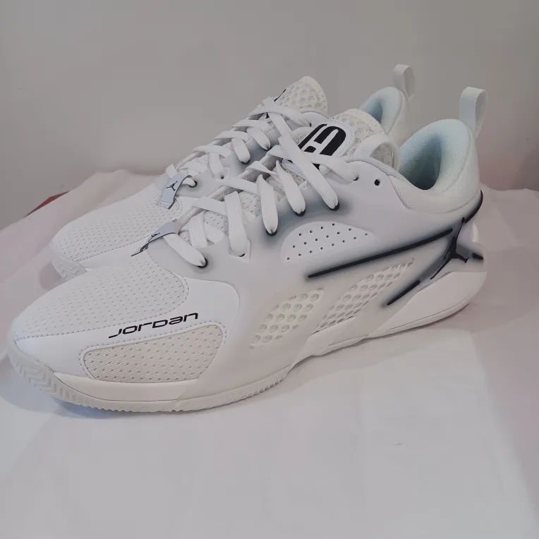 Jordan Stay Loyal 3 White Sneakers - Size 10 image indicator(4)