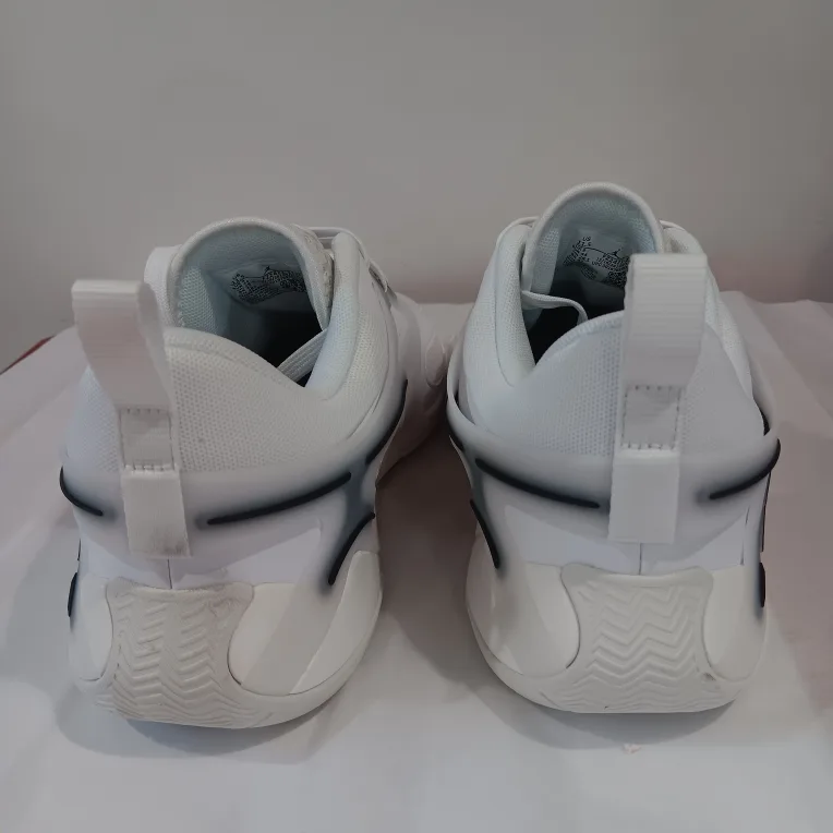 Jordan Stay Loyal 3 White Sneakers - Size 10 image indicator(6)