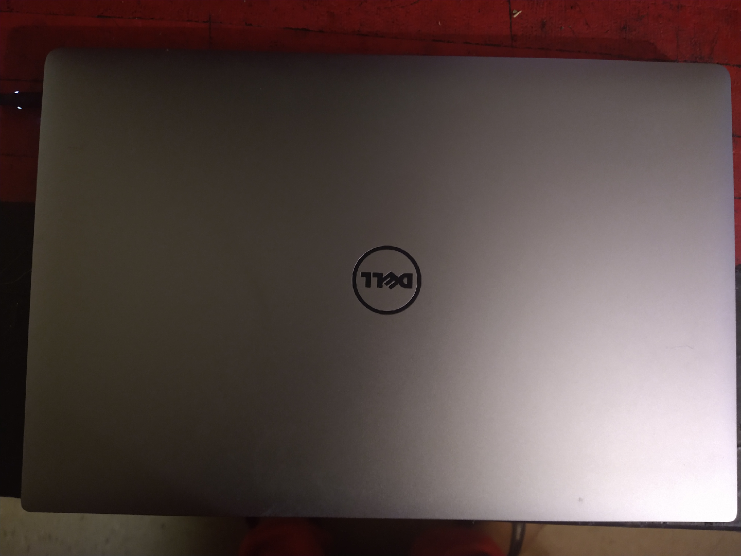 DELL XPS 15 9550 - Charger Included