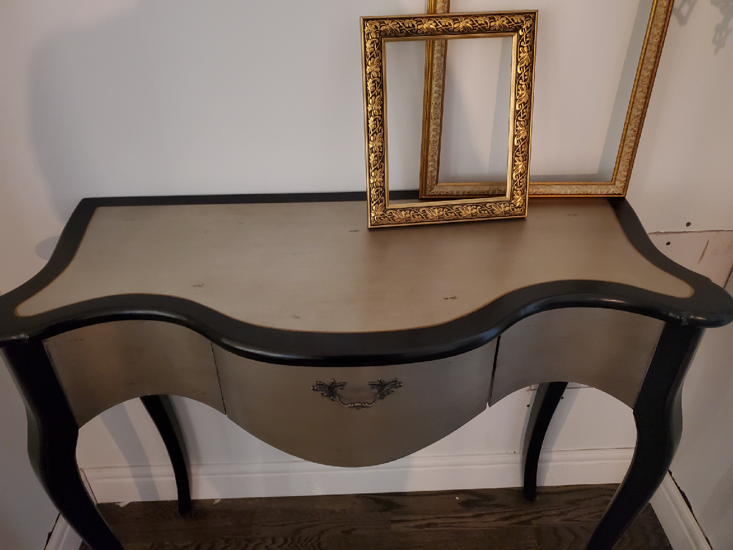 Console Table - photo 2